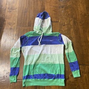 Nike hooded long sleeve shirt